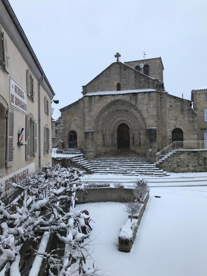 Auberge Du Ripailleur Dore-l'Eglise Exterior foto